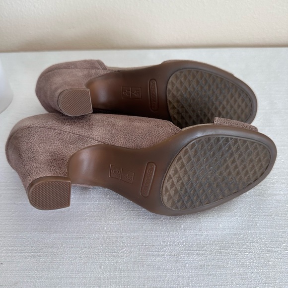 Aerosoles Heelrest Taupe Leather Mary Jane Heeled Sandals Women’s 7 - Picture 14 of 14